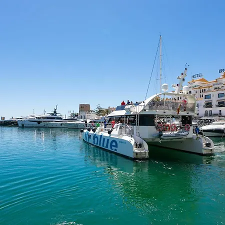 Marina Banús Apartment, Puerto Banús, Marbella.