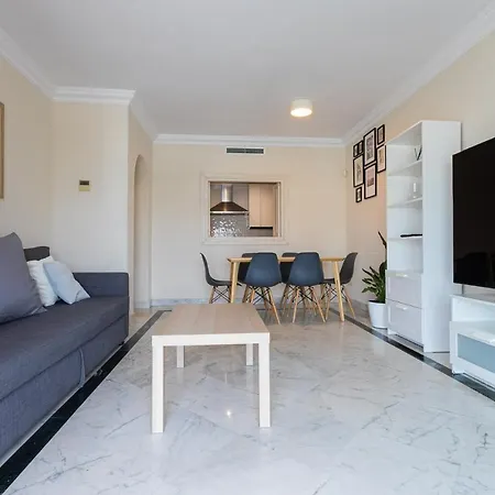 Marina Banús Apartment, Puerto Banús, Marbella. Marbella