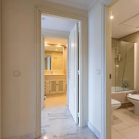 Appartement Puerto Banus, Marina Banus, 2br, 2bth, Pool, Parking, Marbella, 3h Marbella